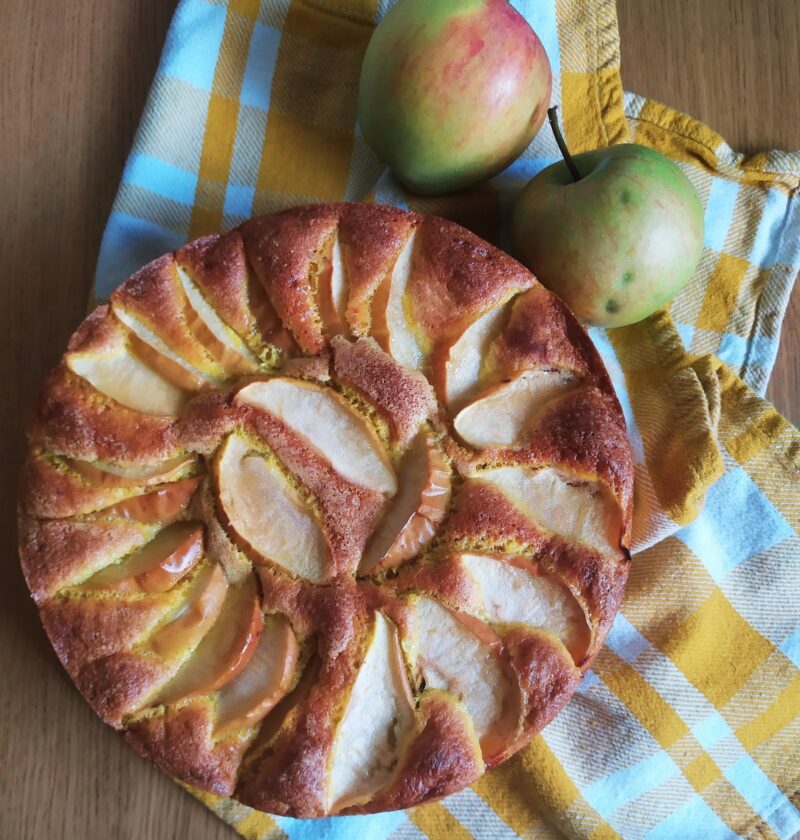 torta di mele con farina di quinoa